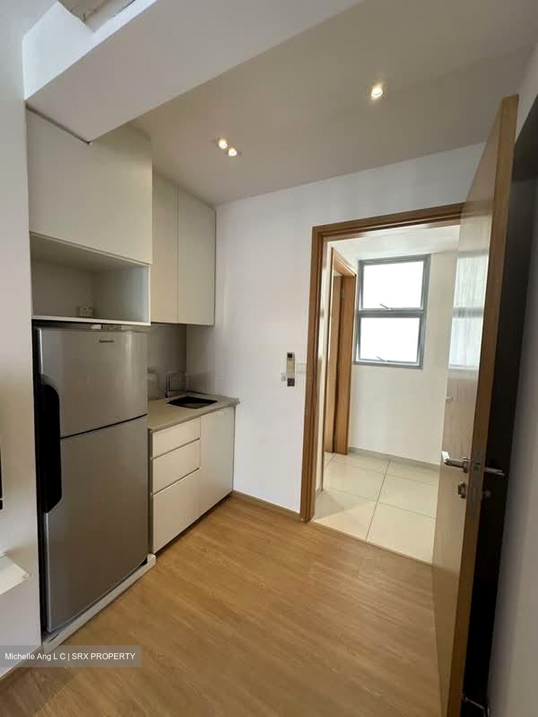 Prive (D19), Condominium #588518351